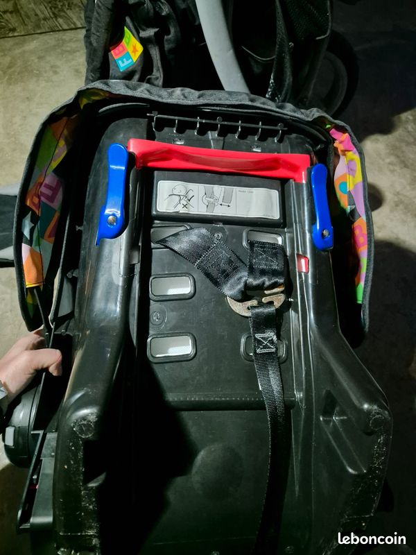 Poussette 3 roues (image 20)