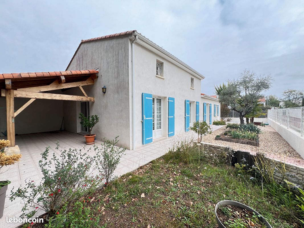 Maison 4 pièces 132 m² · à La Tremblade · 132 m² · 439 800 €