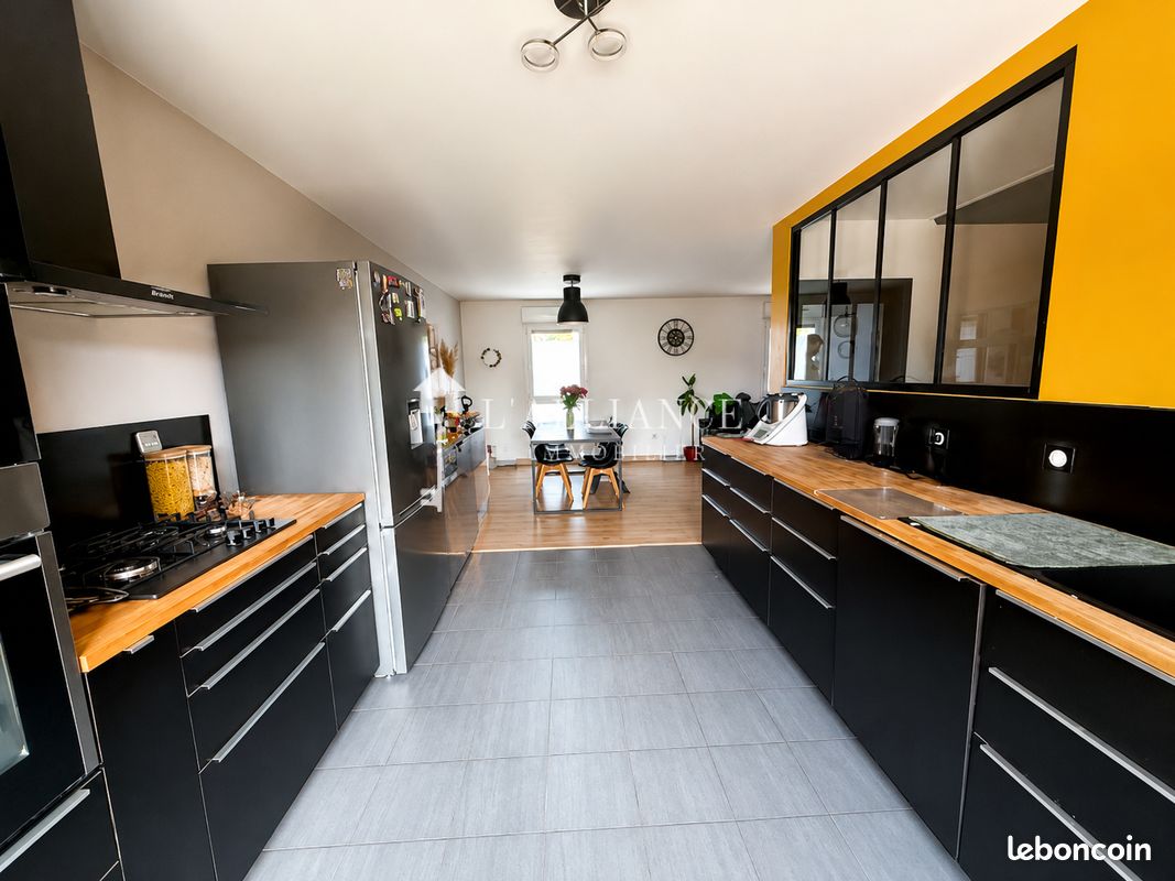 Maison 4 pièces 86 m² · à Lesquin · 86 m² · 309 000 €