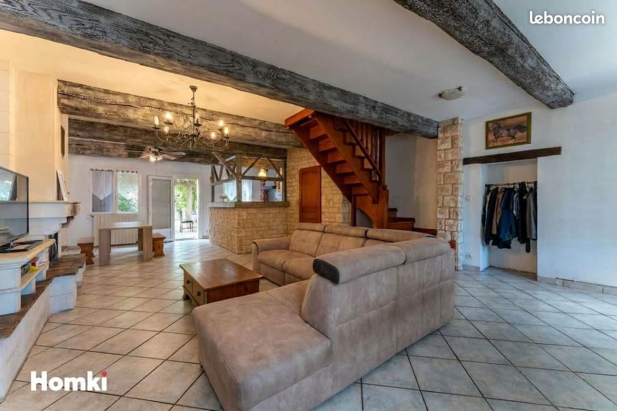 Maison 6 pièces 166 m² · à Arles · 166 m² · 349 000 €