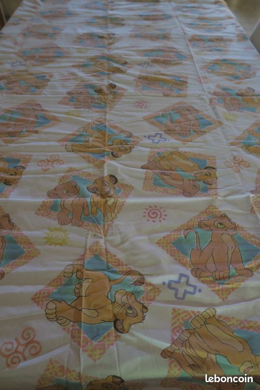 Parure drap +housse de couette + 2 taies Le roi Lion (image 6)