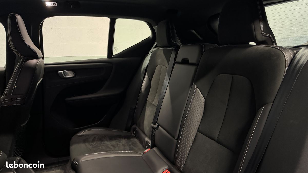 VOLVO XC40 1.5 T3 165ch R-DESIGN 2WD GEARTRONIC - TO PANO - CAMERA (image 20)