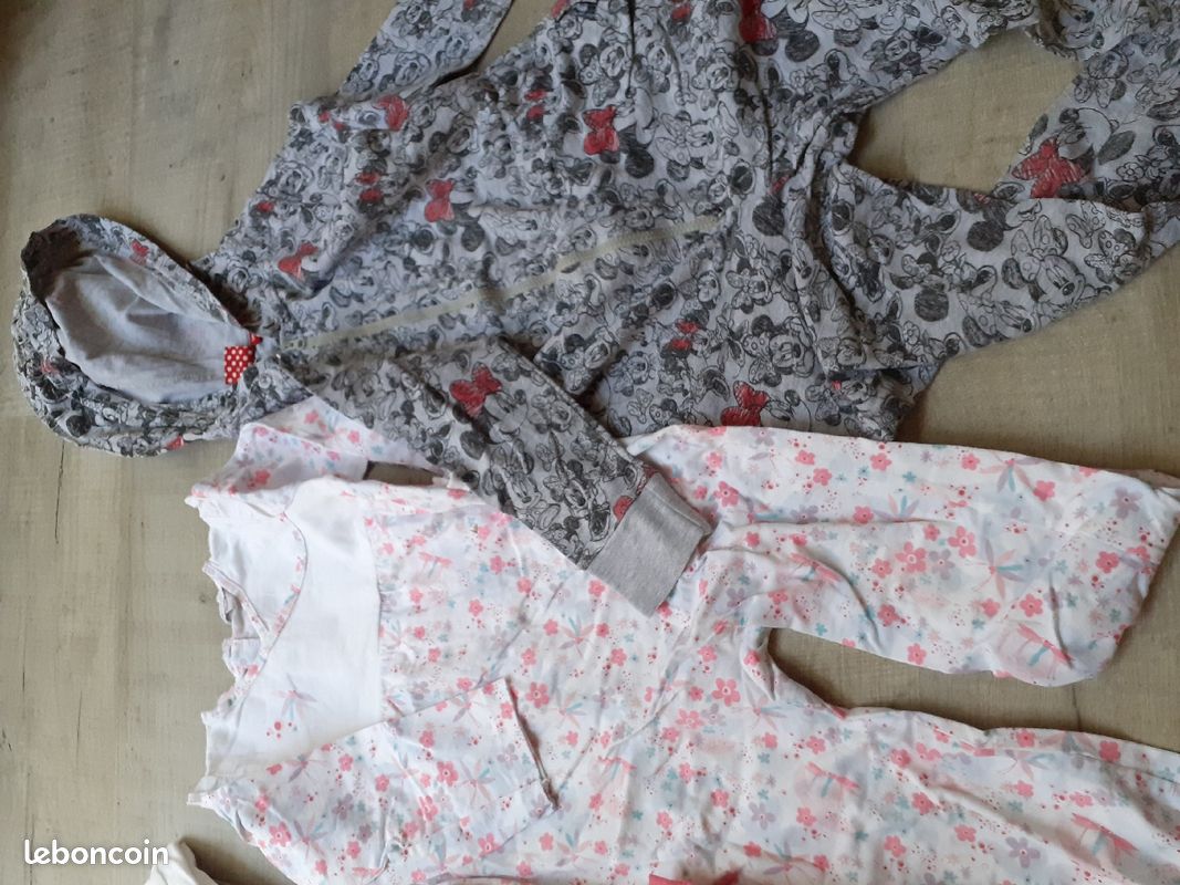 Lot de 5 pyjamas mi saison fille 3 ans (image 3)