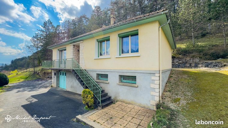 Propriété 5 pièces 90 m²