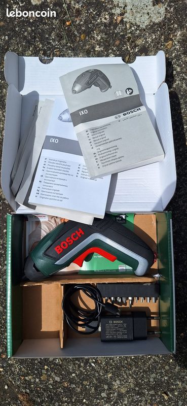 Visseuse BOSCH IXO sans fil, modèle 3.6V – 240V, en excellent état, très peu utilisée (image 2)