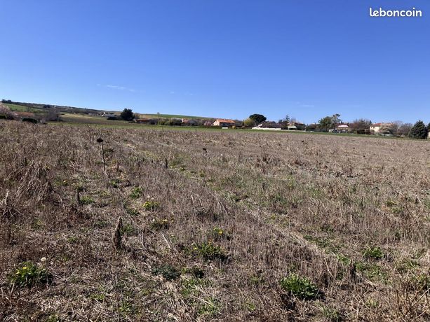 Terrain 555 m² Lempdes