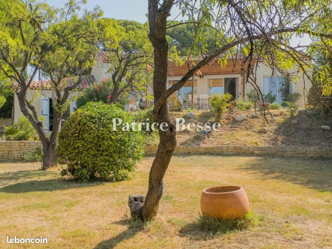 Maison 6 pièces 176 m² · à Marseille · 176 m² · 890 000 €