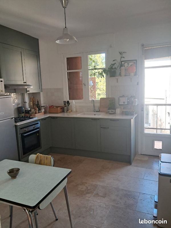 Appartement 3 pièces 93 m² · à Nîmes · 92,5 m² · 1 100 €