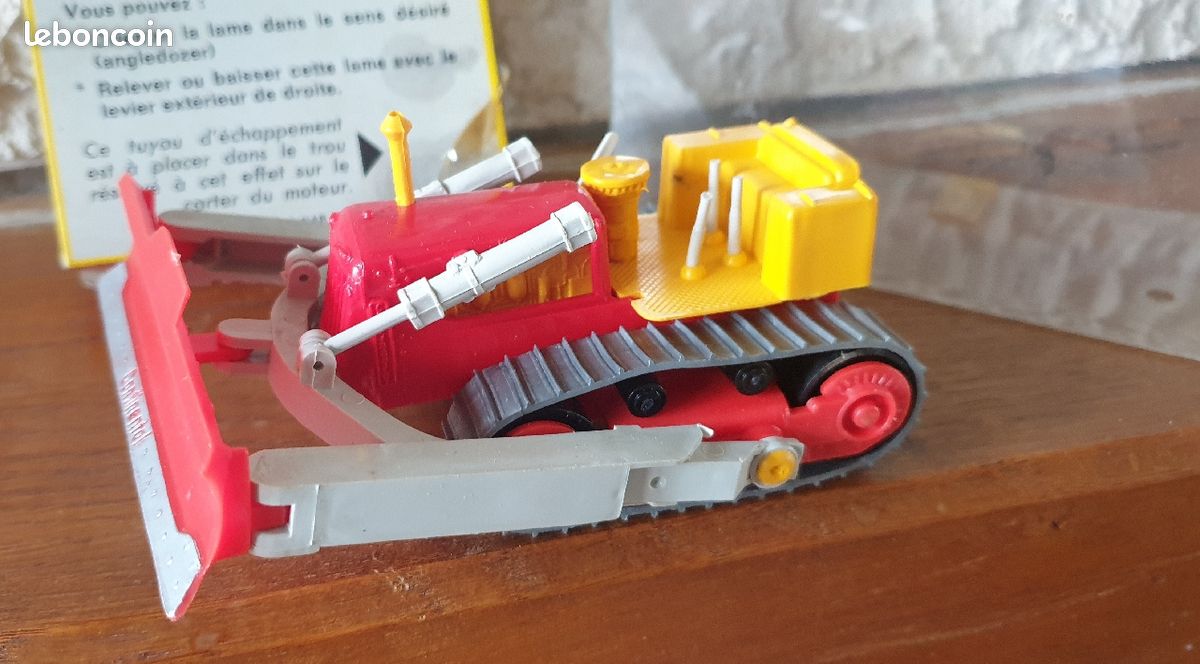 NOREV 111 – Bulldozer Continental CD-8 Jaune Et Rouge, Occasion En Boîte