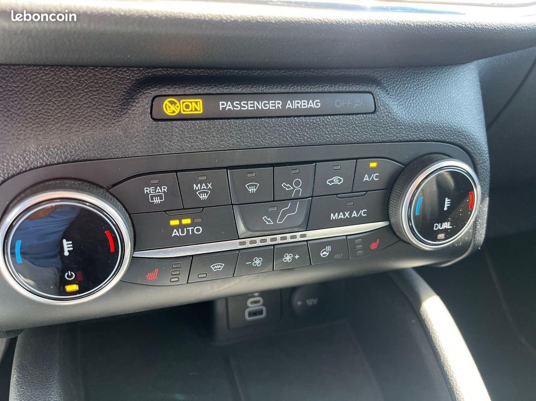 FORD Kuga 2.5 Duratec 225 ch PHEV Powershift Vignale (image 28)