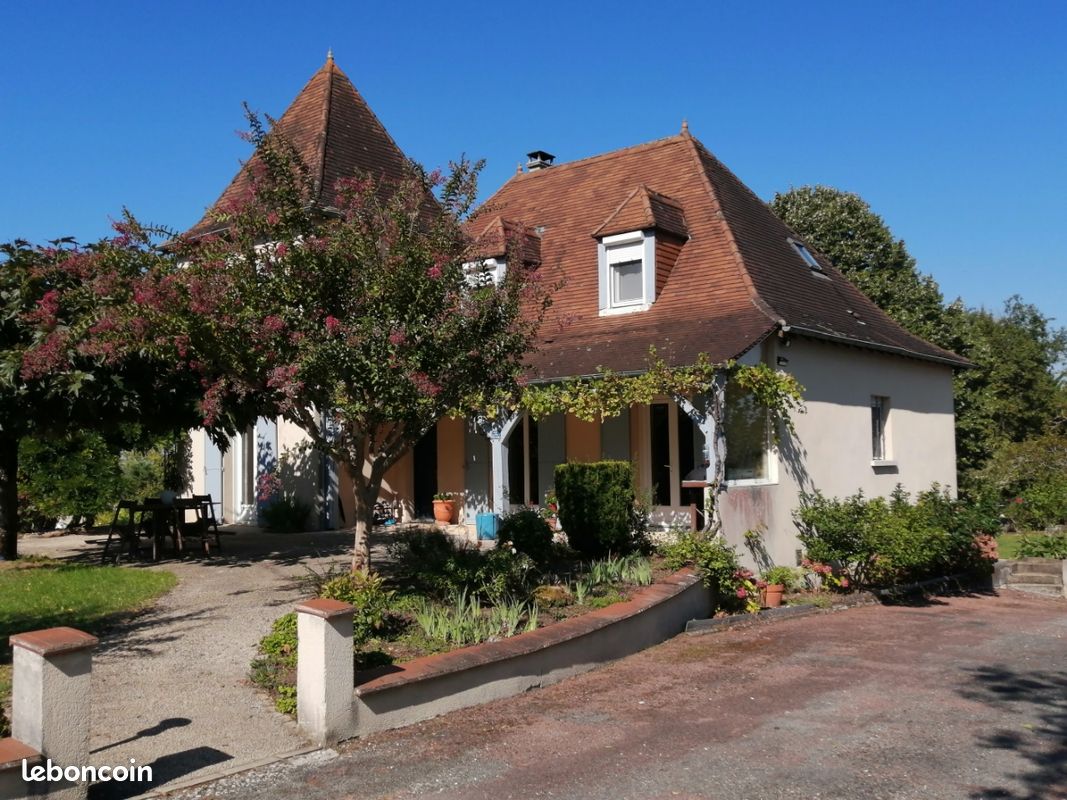 Maison 7 pièces 160 m² · à Bergerac · 160 m² · 435 000 €