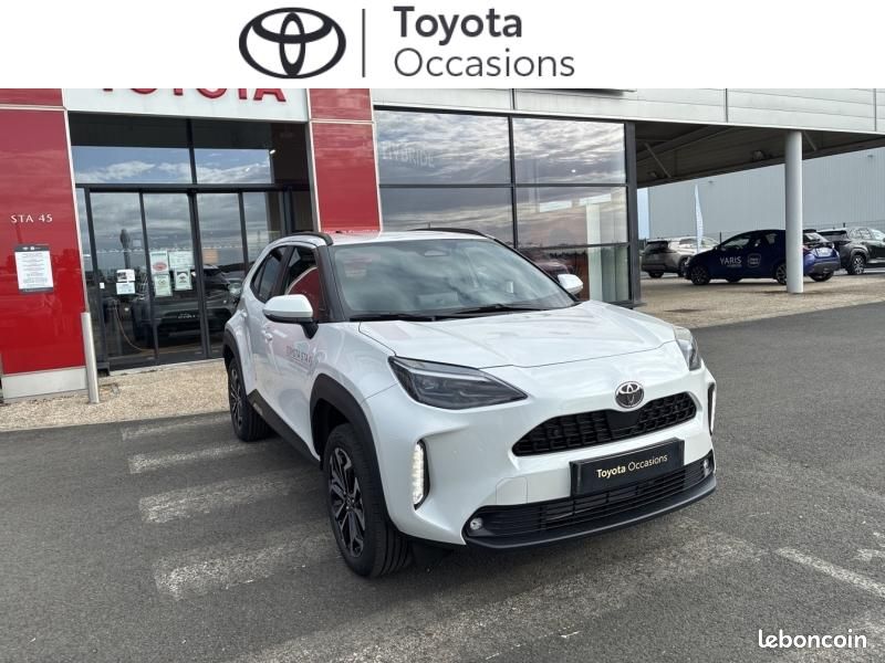 Toyota Yaris Cross 116h Design PACK CARGO MY26 (image 21)