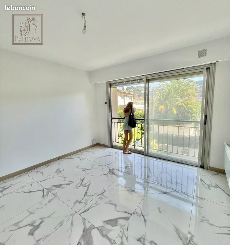 Appartement 1 pièce 18 m² · à Cannes · 18 m² · 690 €/mois