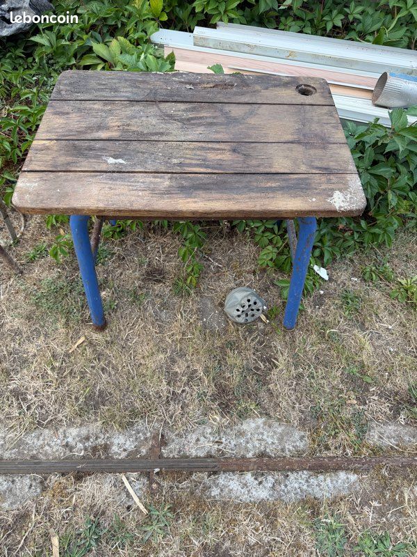 Petit bureau à restaurer (image 2)