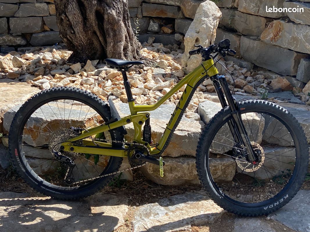 Enduro Scott Ransom Junior VTT Enduro Junior Scott Ransom 600 Vélos