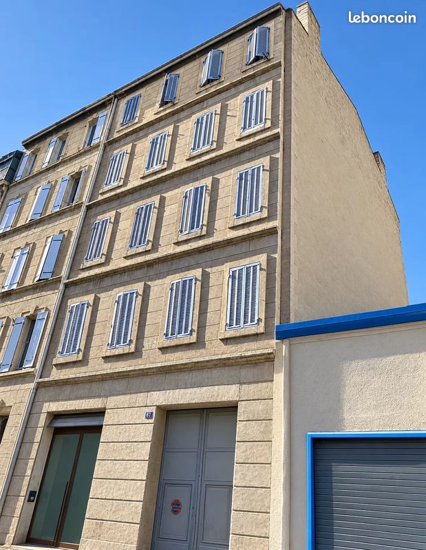 Appartement 2 pièces 52 m² · à Marseille · 52 m² · 59 000 €