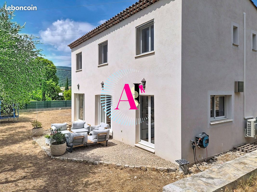 Maison 5 pièces 116 m² · à Grasse · 116 m² · 698 000 €
