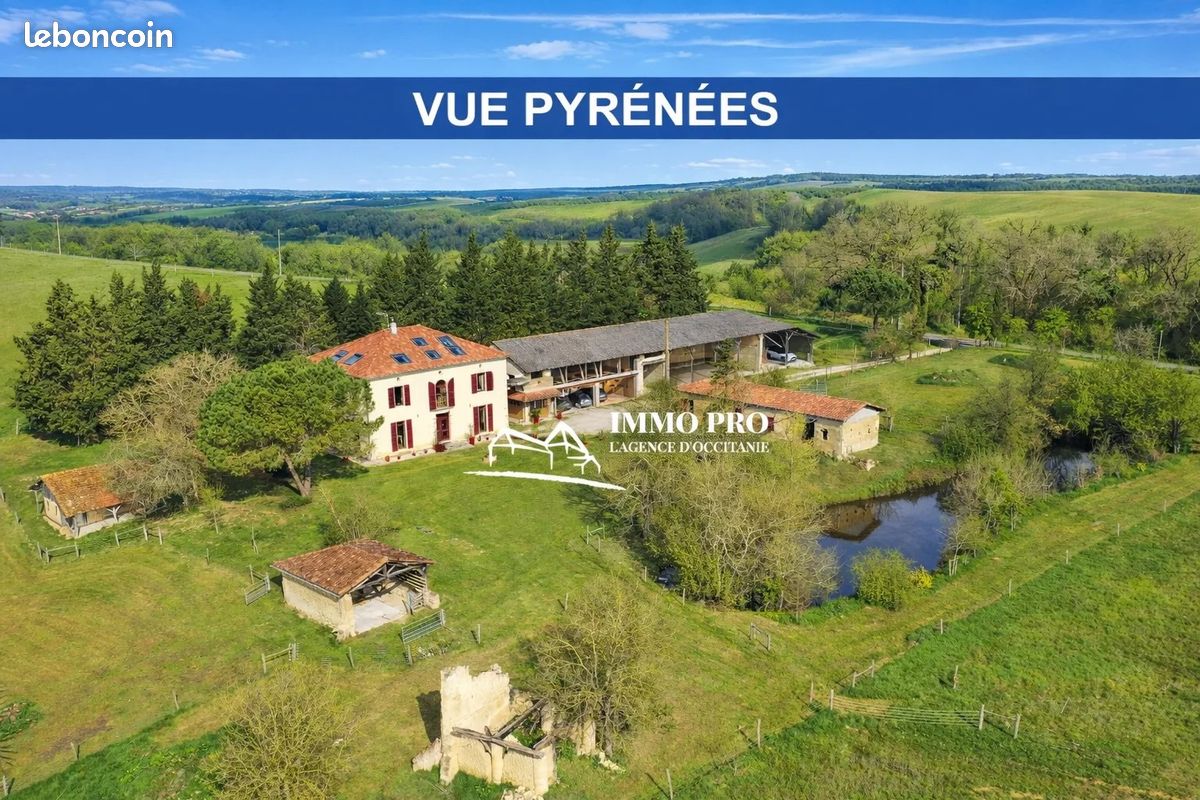 Maison 11 pièces 405 m² · à Gimont · 405 m² · 495 000 €