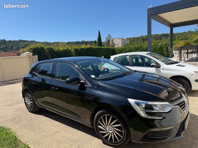 Mégane, diesel Noire 95 chevaux (image 1)