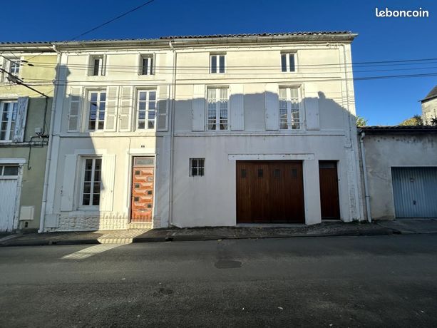 https://img.leboncoin.fr/api/v1/lbcpb1/images/48/31/ea/4831eafd009b6d5642ebabdb318af91ba3f326b2.jpg?rule=ad-image