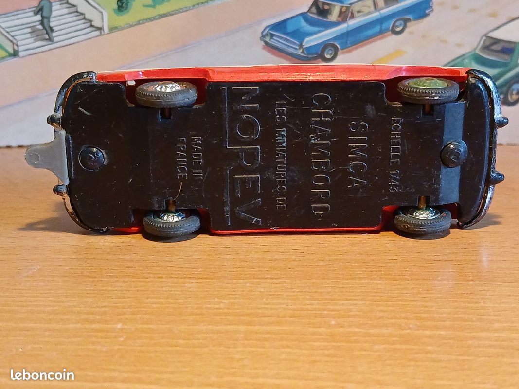 Norev Simca Chambord 40 - Échelle 1:43 - Voiture Miniature - Occasion