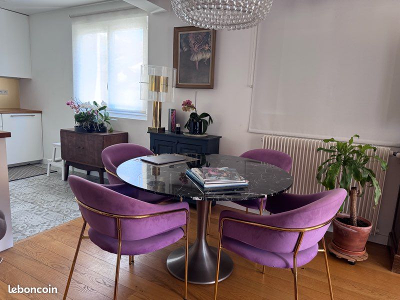 Appartement 3 pièces 60 m² · à Divonne-les-Bains · 60 m² · 2 000 €/mois