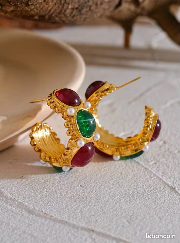 Pour le Dîner de Noël 🎄 Boucles d’Oreilles Vintage Plaquées Or 18K (image 6)