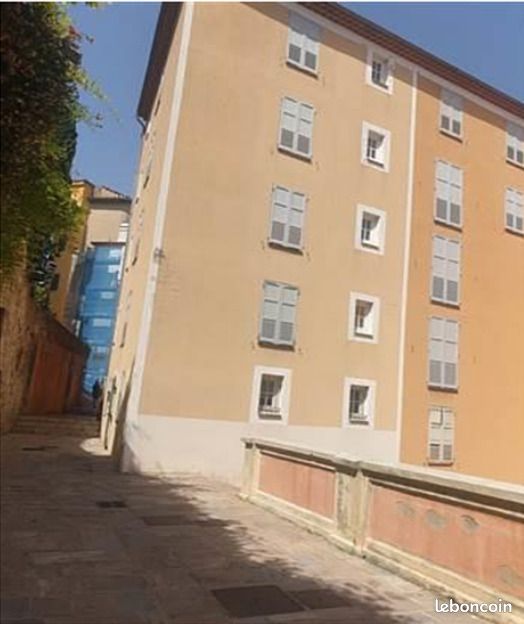 Appartement 3 pièces 65 m² · à Grasse · 65 m² · 805 €/mois