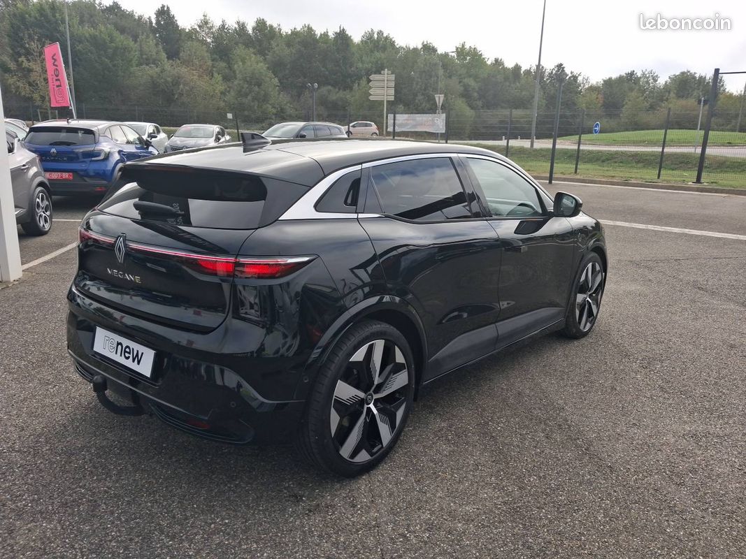 RENAULT Megane E-Tech EV60 220 ch super charge Techno (image 5)