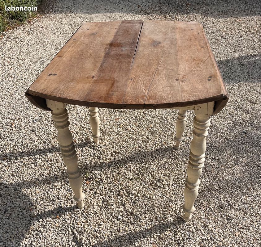 Table ovale ancienne bois à abattants (image 2)
