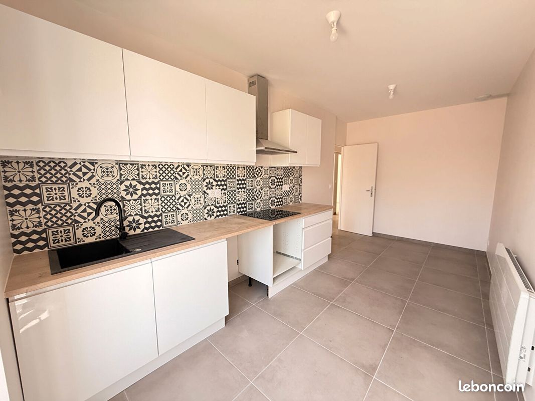Maison 3 pièces 64 m² · à Ymonville · 64 m² · 750 €
