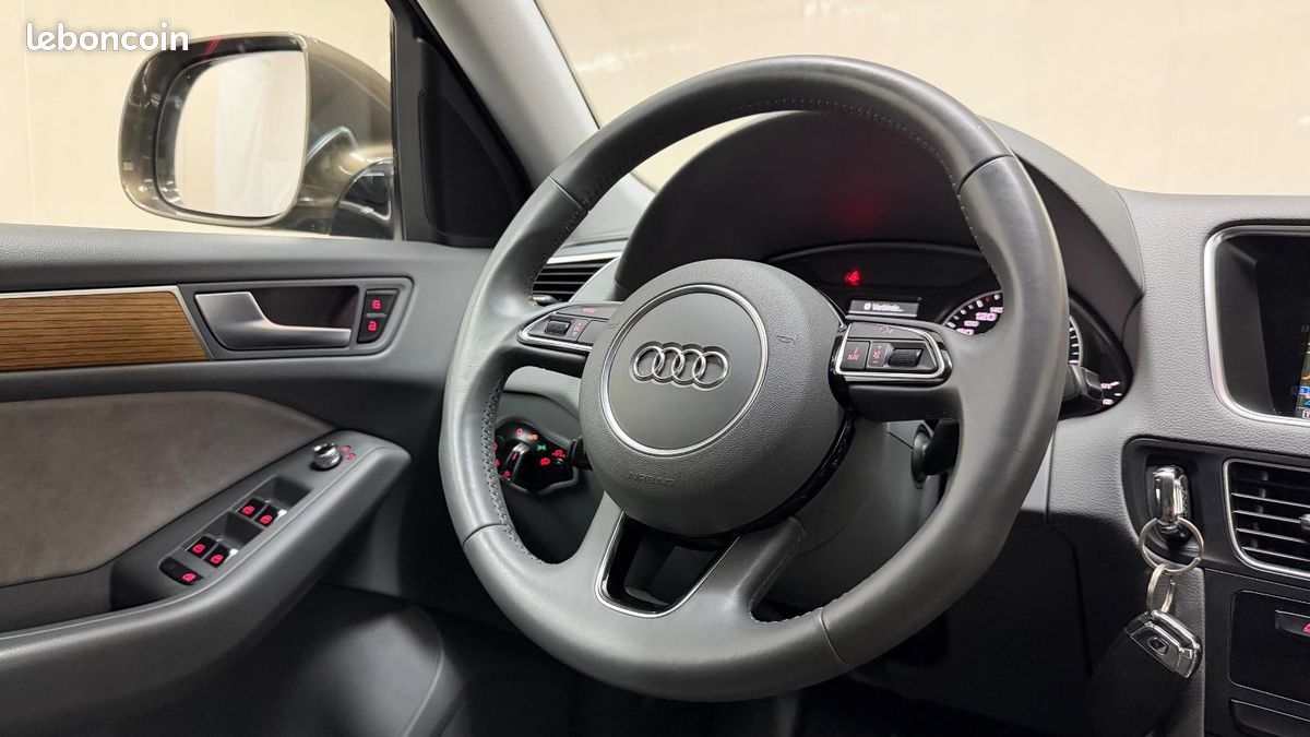 Audi Q5 2.0 TFSI Quattro 179Ch- Siege sport alcantara-ordinateur de bord- Jantes alliage (image 11)