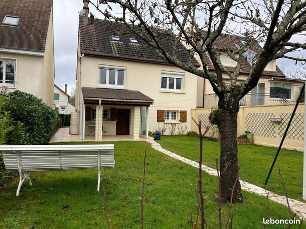 Maison 6 pièces 120 m²