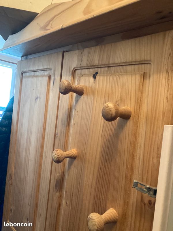Petite armoire en pin naturel (image 5)