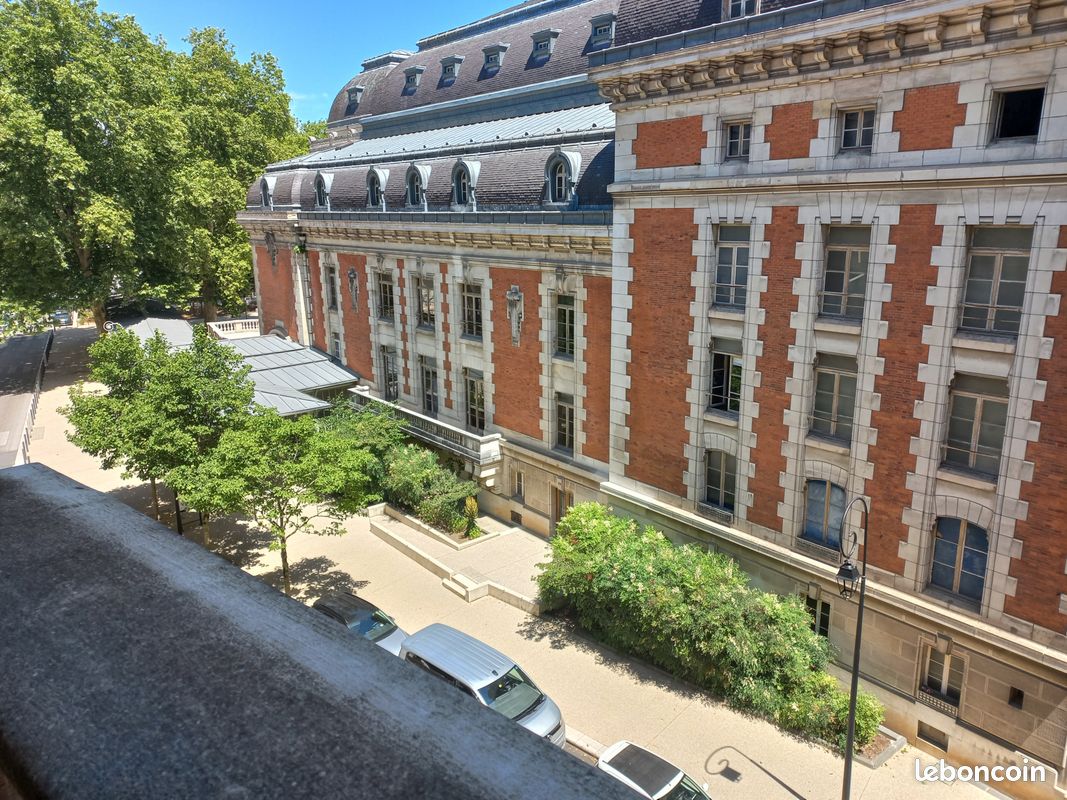 Appartement 2 pièces 34 m² · à Vichy · 34 m² · 560 €