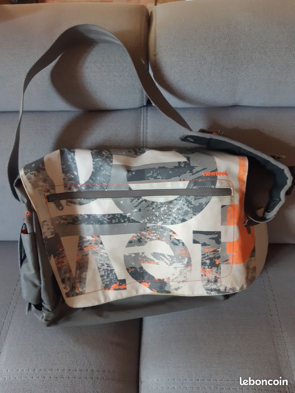 Sacoche/ sac à dosDecathlon (image 1)