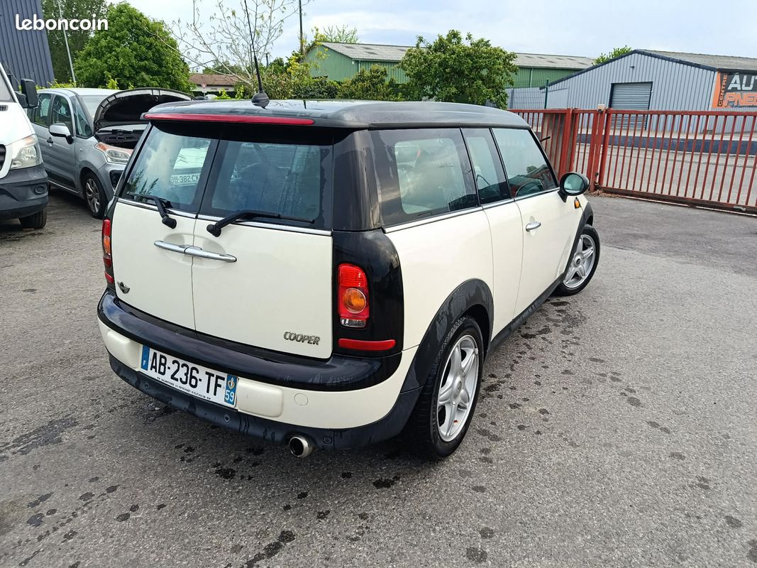 Mini Clubman R55 1.4i 120ch One Pack Toit ouvrant panoramique ct ok (image 4)