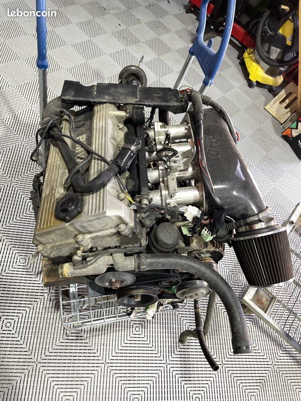 Moteur bmw m42b18 (image 1)