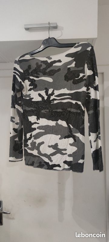 Petit haut très sympa , taille : L. 5 (image 2)