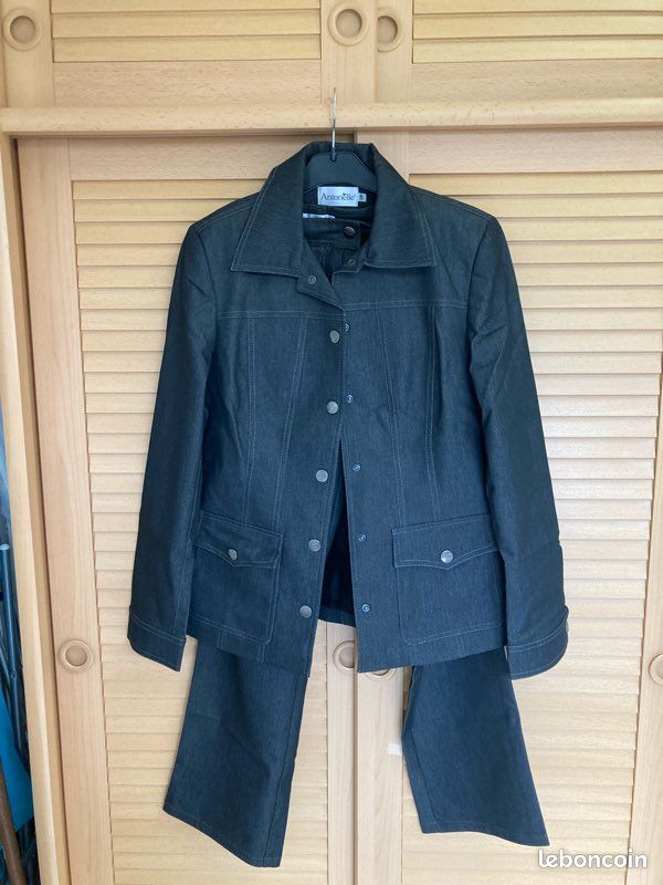 Tailleur femme Antonelle (image 1)