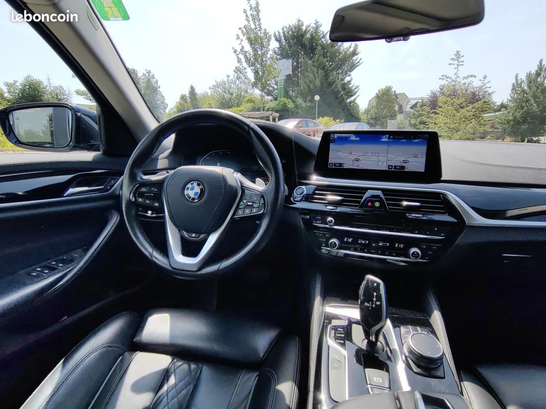 BMW Série 5 TOURING (G31) 530D XDRIVE 265 LUXURY TOIT PANO - GARANTIE 12 MOIS (image 16)