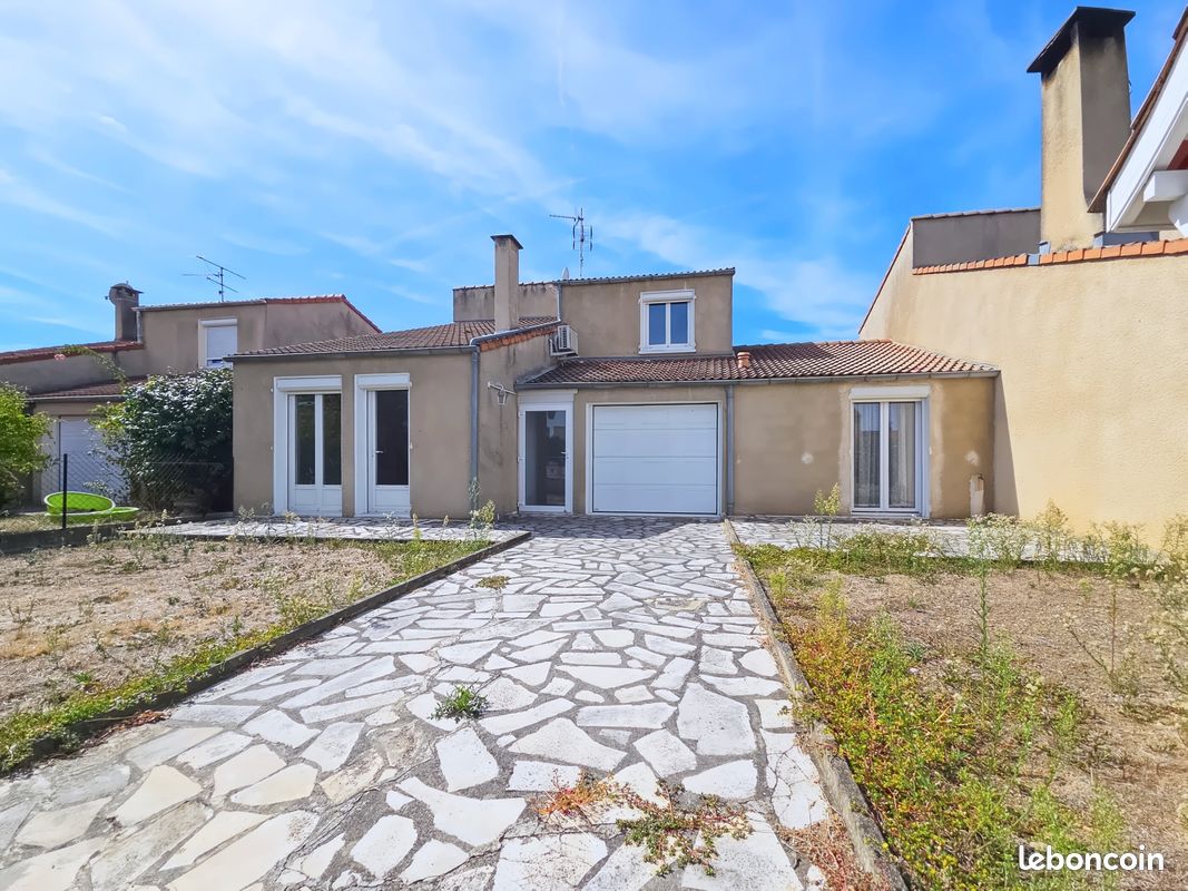 Maison 7 pièces 105 m² · à Aucamville · 105 m² · 330 000 €