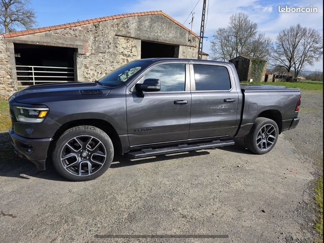 Dodge RAM Français 1500 SPORT V8 5.7L à Ethanol (image 1)