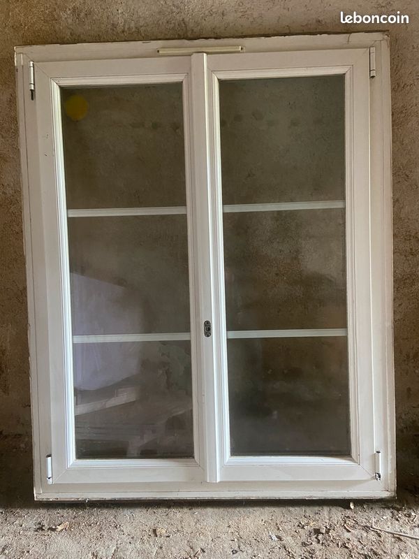 Fenetre PVC Réno double Vitrage 115x148 (image 1)