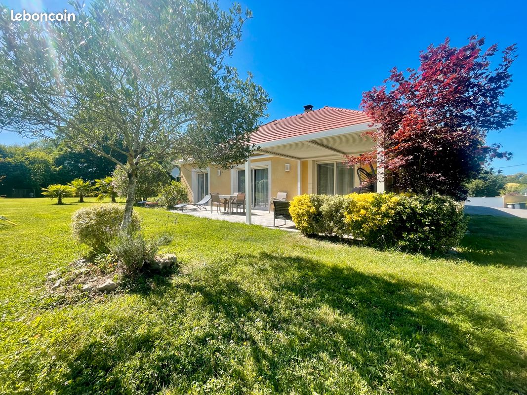 Maison 4 pièces 112 m² · à Sévignacq · 112 m² · 299 900 €