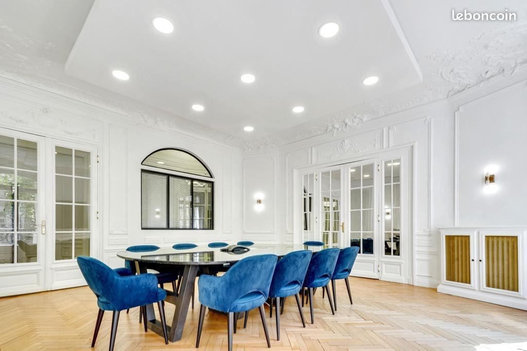 Appartement 10 pièces 265 m² · à Paris · 265 m² · 15 416 €/mois