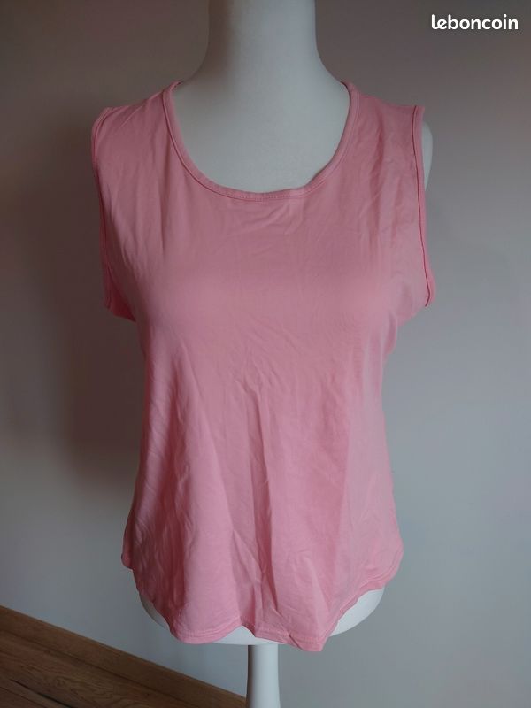 Débardeur sport rose - Vêtements