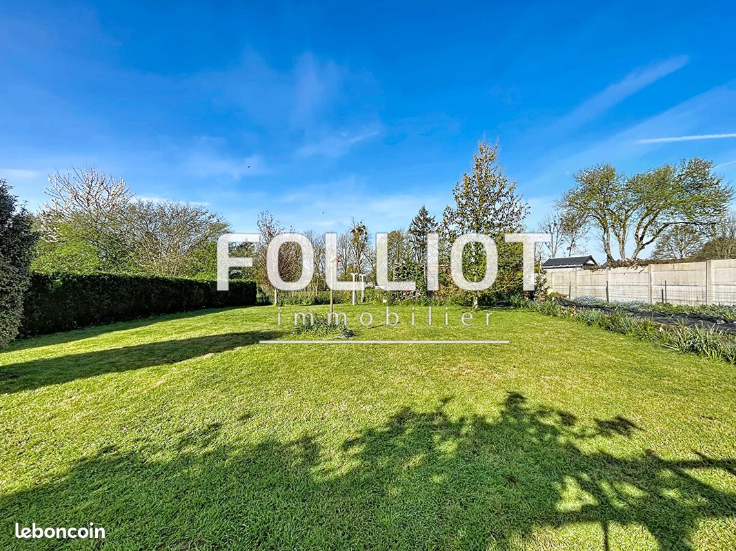 Maison 5 pièces 105 m² · à Gavray-sur-Sienne · 105 m² · 240 000 €