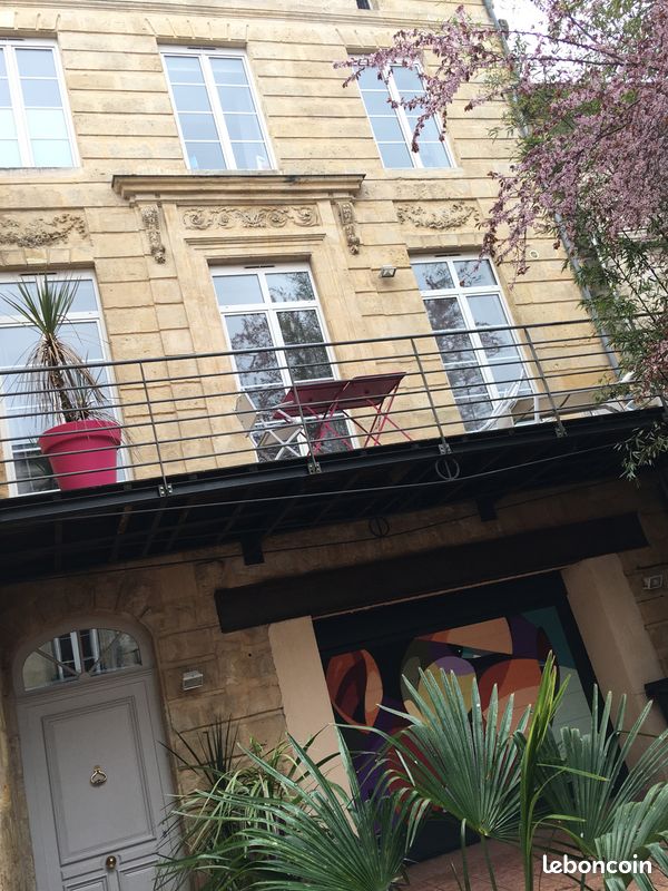 Appartement 2 pièces 29 m² · à Bordeaux · 29 m² · 842 €