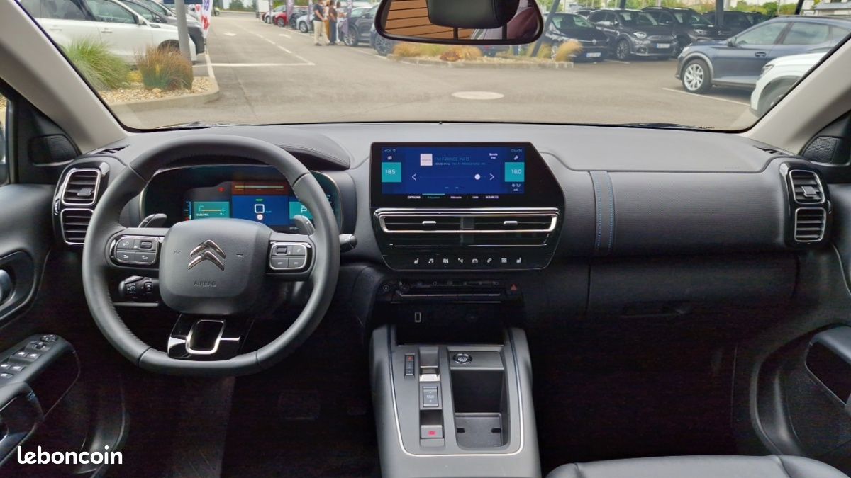 Citroën C5 Aircross Hybride rechargeable 180 e-EAT8 MAX (image 14)